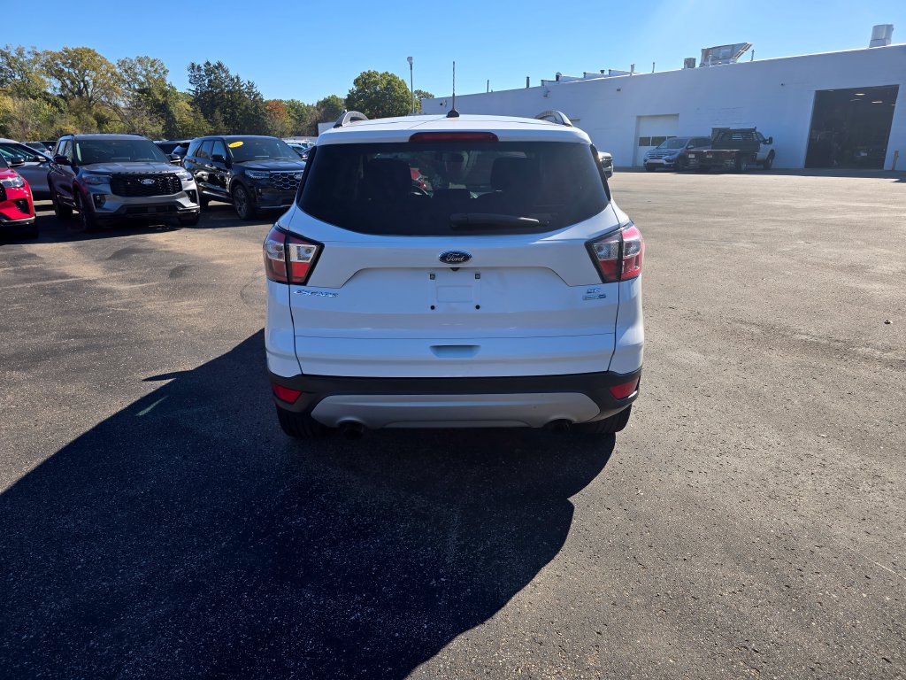 Certified 2018 Ford Escape SE AWD/4WD image 4