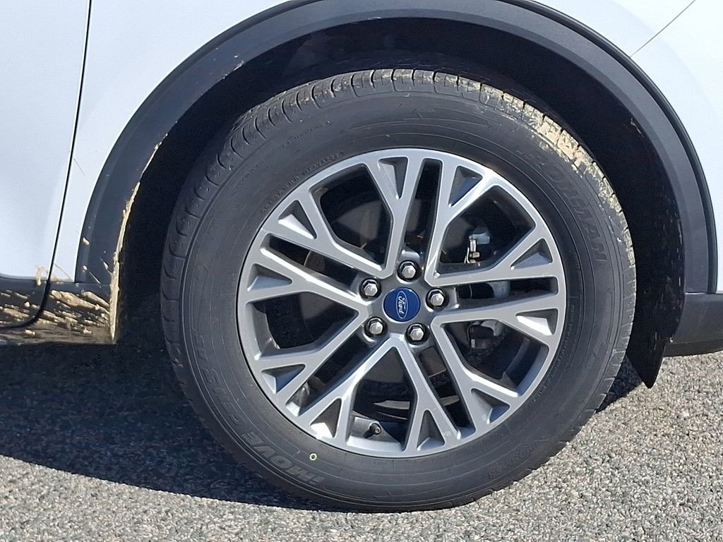 Certified 2022 Ford Escape SEL image 8