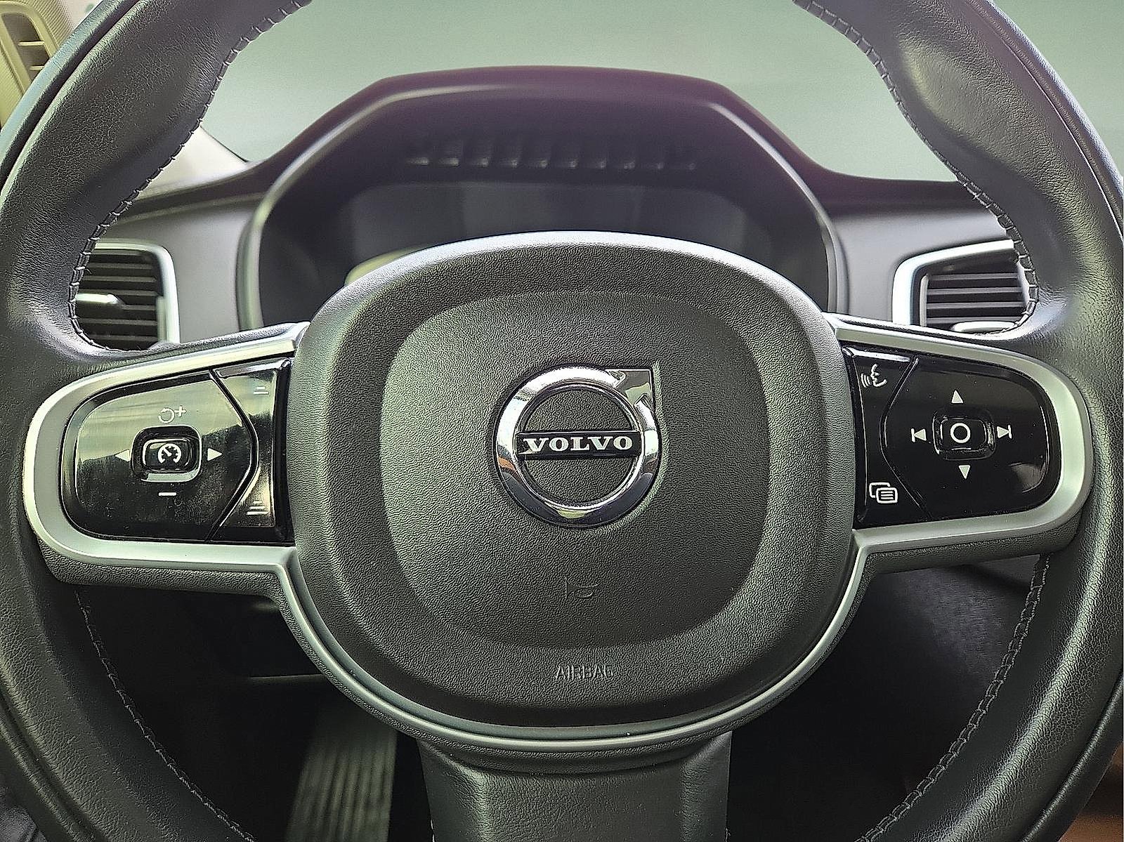 Used 2019 Volvo XC90 T6 Inscription w/ Protection Package Premier image 20