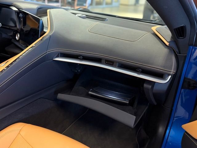 Used 2024 Chevrolet Corvette Stingray Preferred Conv w/ 2LT image 36