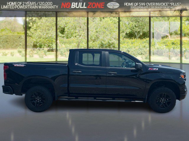 Used 2022 Chevrolet Silverado 1500 Custom Trail Boss w/ LPO, Dark Essentials Package AWD/4WD image 6
