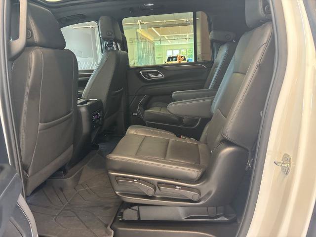 Used 2024 Chevrolet Suburban Z71 AWD/4WD image 11