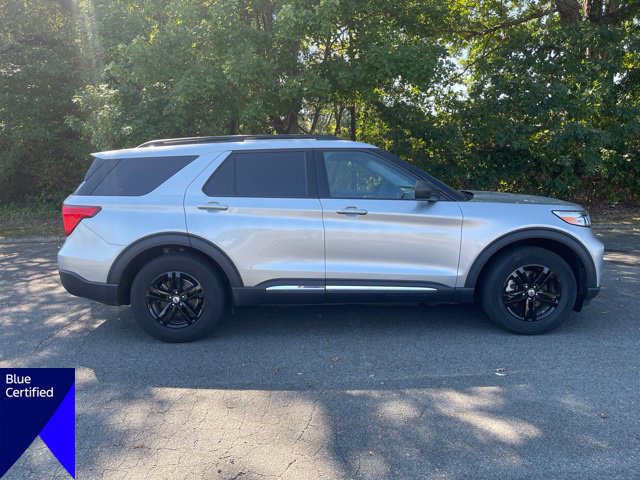 Certified 2023 Ford Explorer XLT RWD image 6