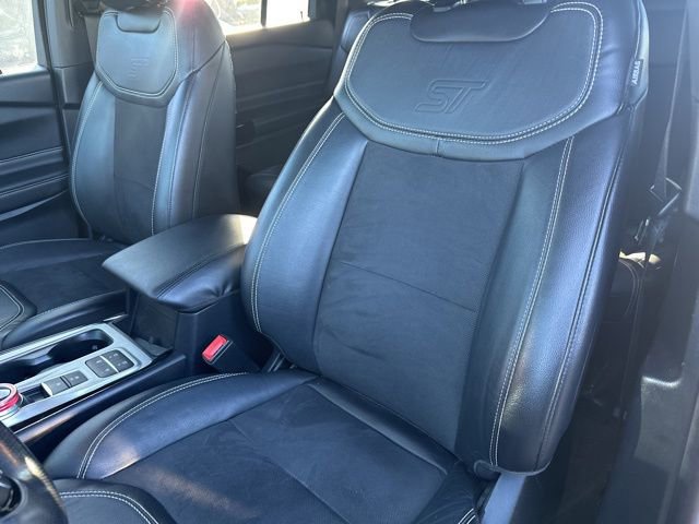 Certified 2022 Ford Explorer ST w/ ST Street Pack image 18