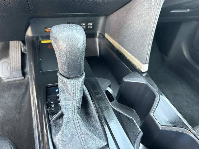 Used 2025 Toyota Camry LE w/ Convenience Package FWD image 29