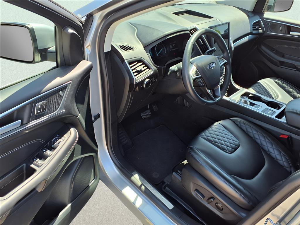 Certified 2024 Ford Edge Titanium image 10