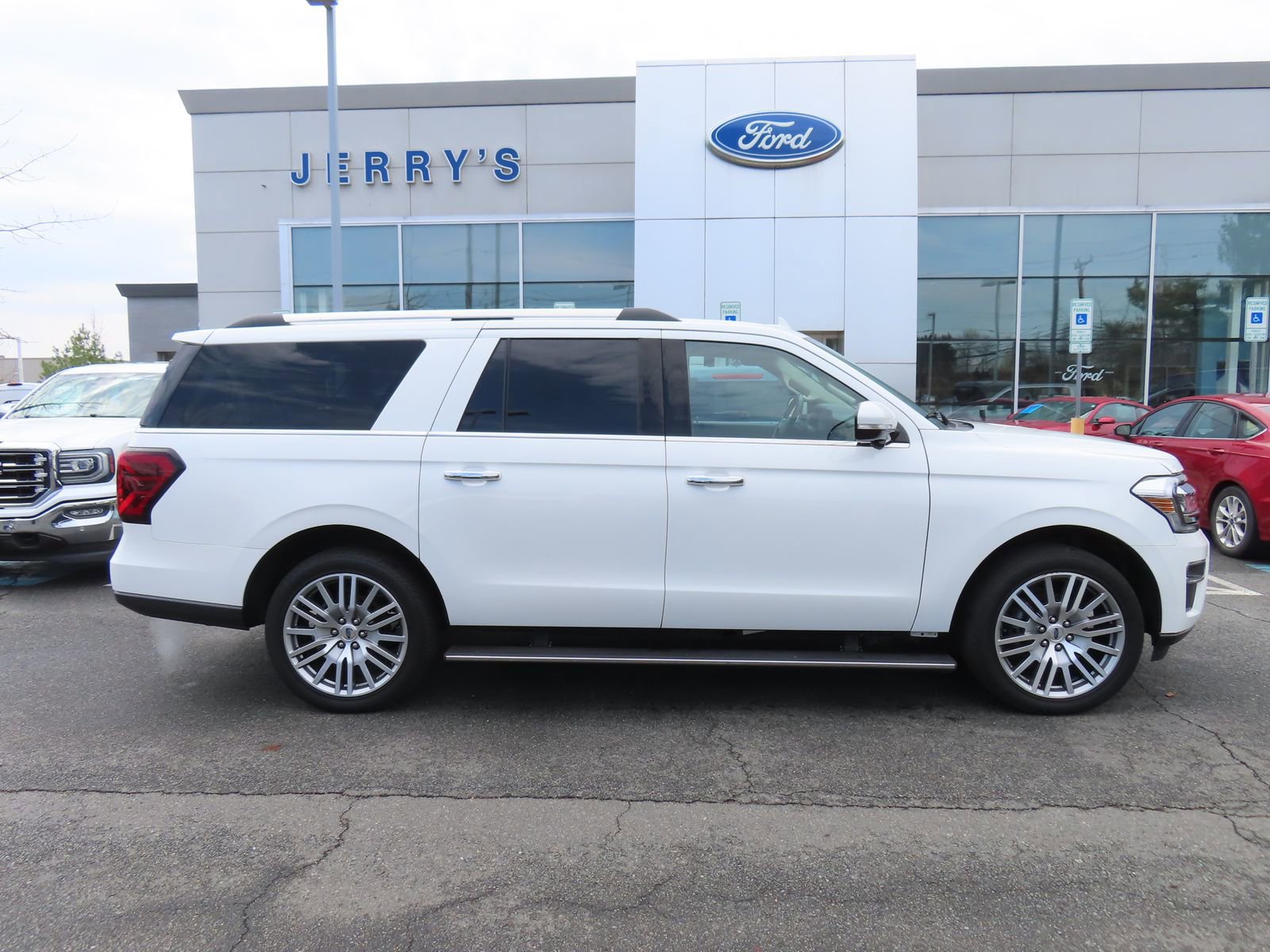 Certified 2023 Ford Expedition Max Limited AWD/4WD image 6
