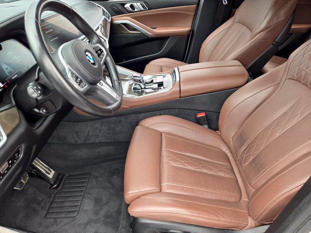 Used 2022 BMW X6 xDrive40i w/ Executive Package AWD/4WD image 11