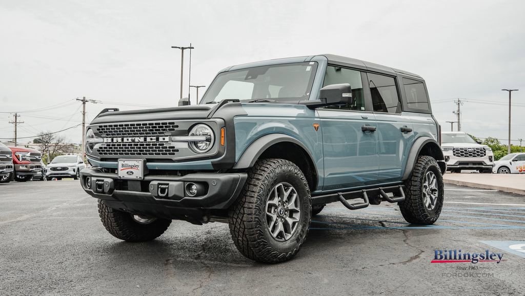 Certified 2022 Ford Bronco Badlands AWD/4WD image 4