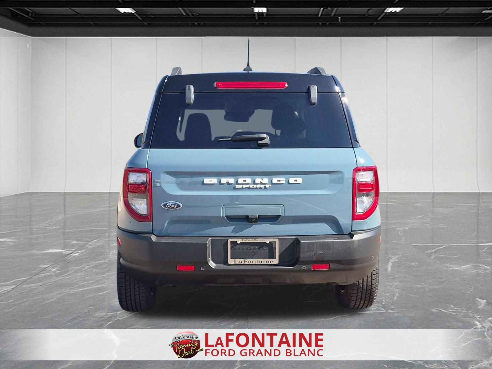 Certified 2022 Ford Bronco Sport Outer Banks w/ Tech Package AWD/4WD image 4