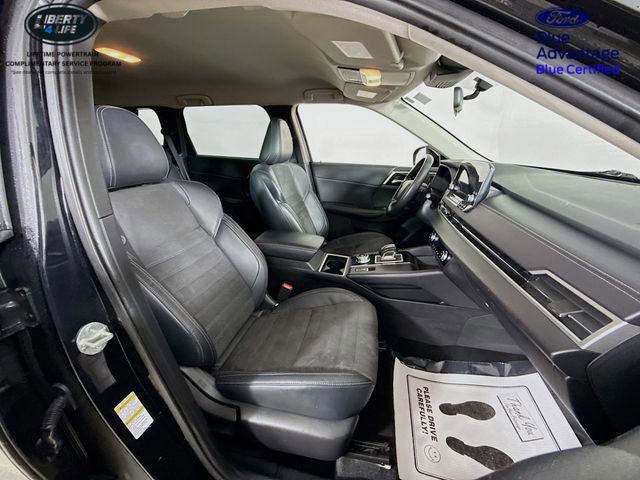 Used 2023 Mitsubishi Outlander SE image 27