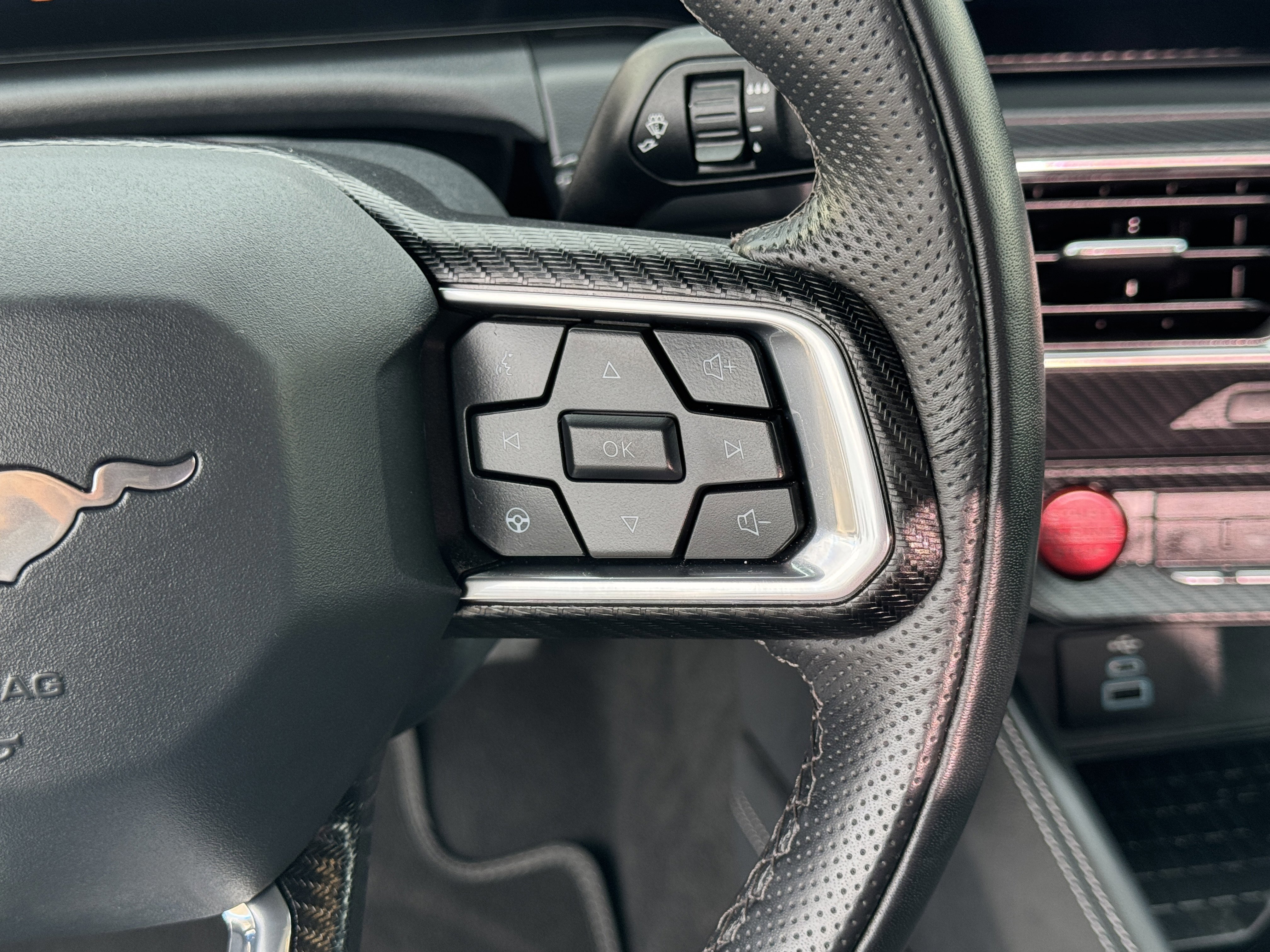 Certified 2024 Ford Mustang Premium image 19