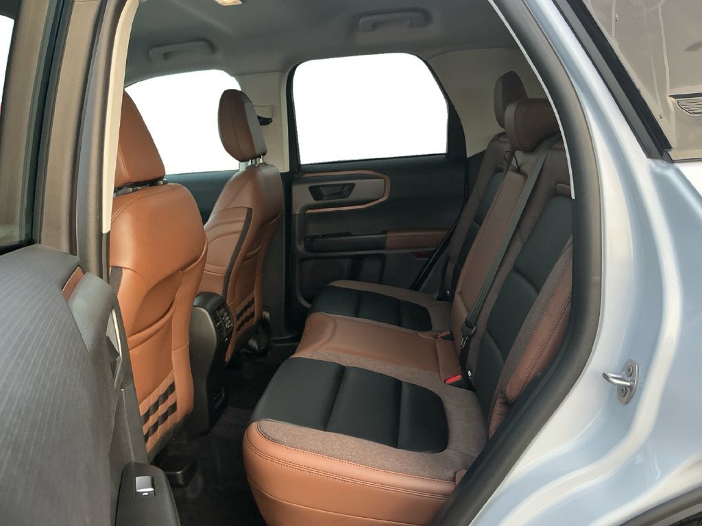 Certified 2026 Ford Bronco Sport Outer Banks AWD/4WD image 21