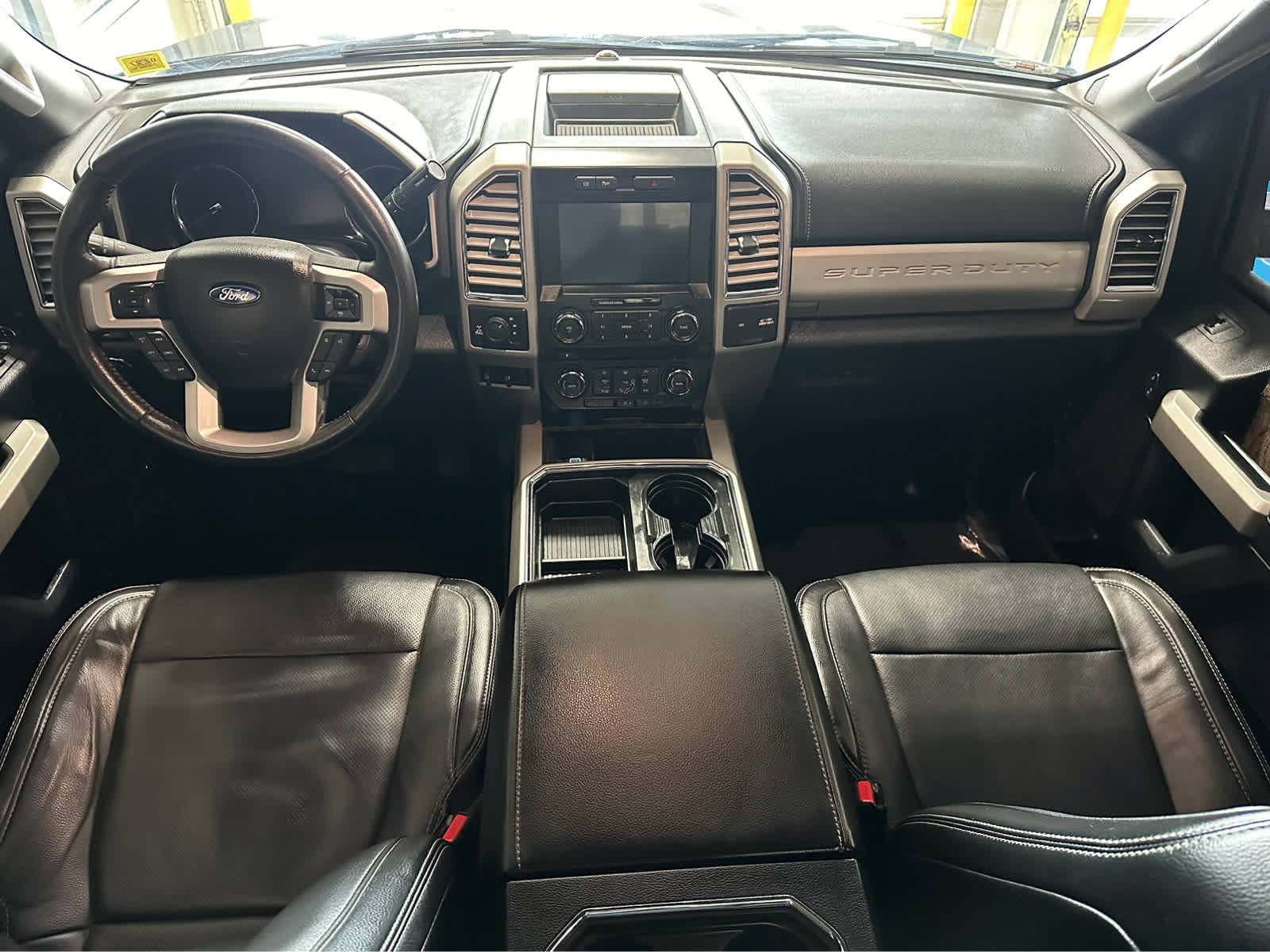 Certified 2017 Ford F350 Lariat w/ Chrome Package image 11