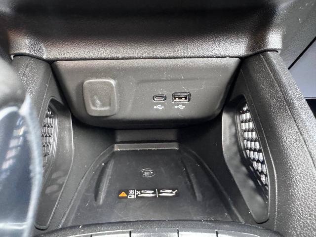 Used 2025 Chevrolet TrailBlazer RS w/ Convenience Package FWD image 27