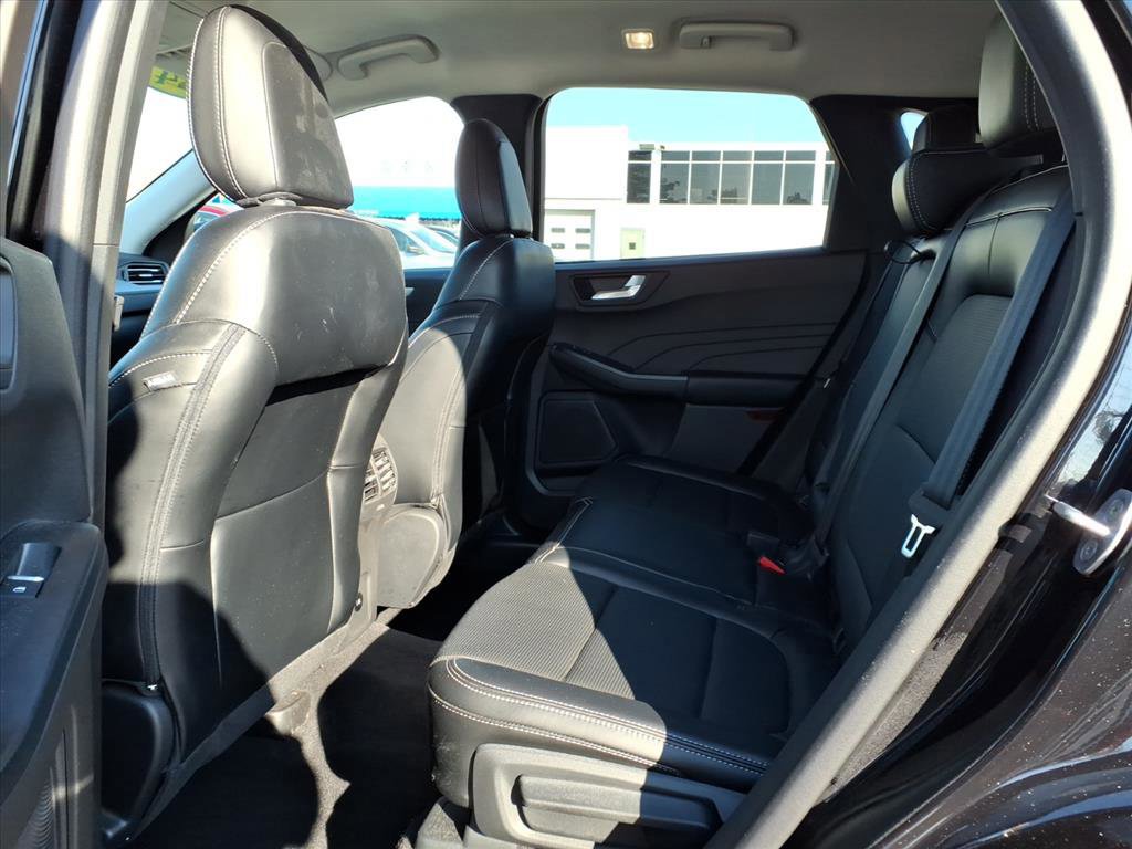Certified 2024 Ford Escape Platinum image 11