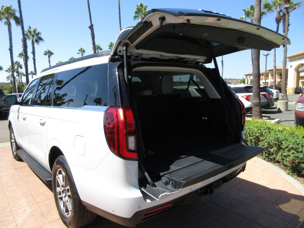 Certified 2025 Ford Expedition Max Active RWD image 25