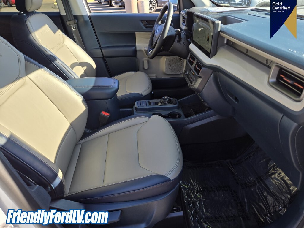 Certified 2025 Ford Maverick Lariat w/ 4K Tow Package AWD/4WD image 18