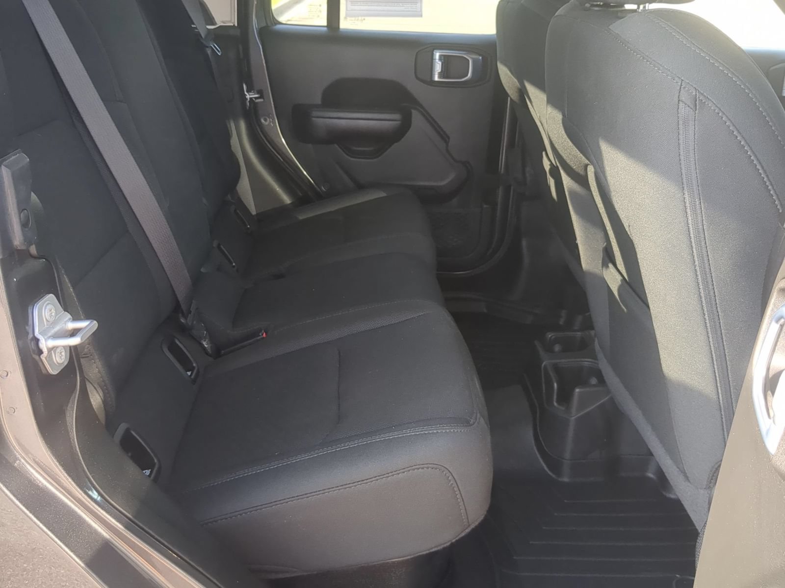 Used 2021 Jeep Gladiator Sport AWD/4WD image 33