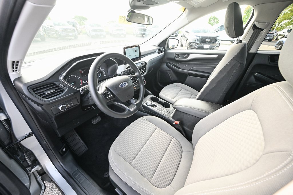 Certified 2022 Ford Escape SE image 17
