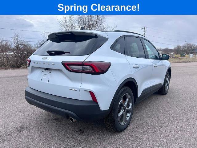 Certified 2025 Ford Escape ST-Line Select AWD/4WD image 6