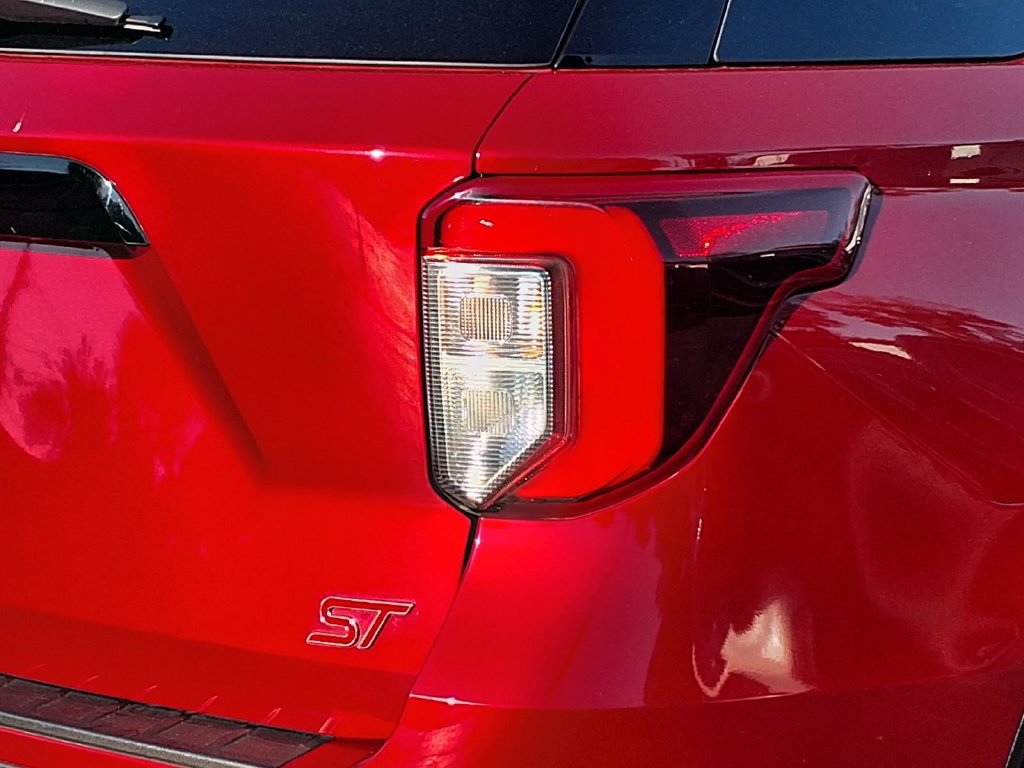 Certified 2023 Ford Explorer ST w/ Equipment Group 401A AWD/4WD image 38