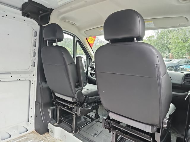 Used 2025 RAM ProMaster 2500 w/ Convenience Group FWD image 13
