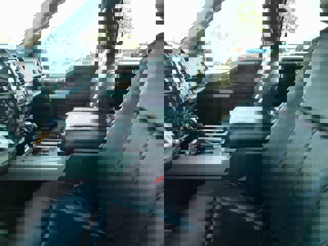 Certified 2019 Ford F150 Lariat w/ Equipment Group 502A Luxury image 11