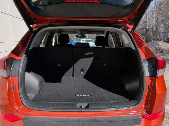 Used 2017 Hyundai Tucson Sport w/ Cargo Package image 9