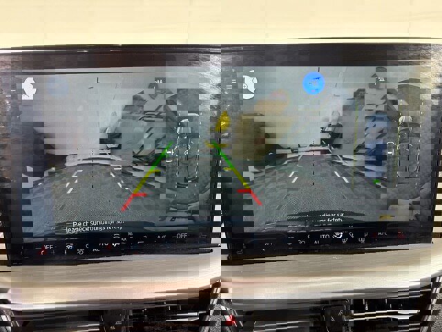 Certified 2024 Ford Escape Platinum image 18