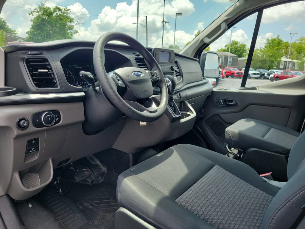 Certified 2025 Ford Transit 250 Low Roof w/ Exterior Upgrade Package RWD image 21