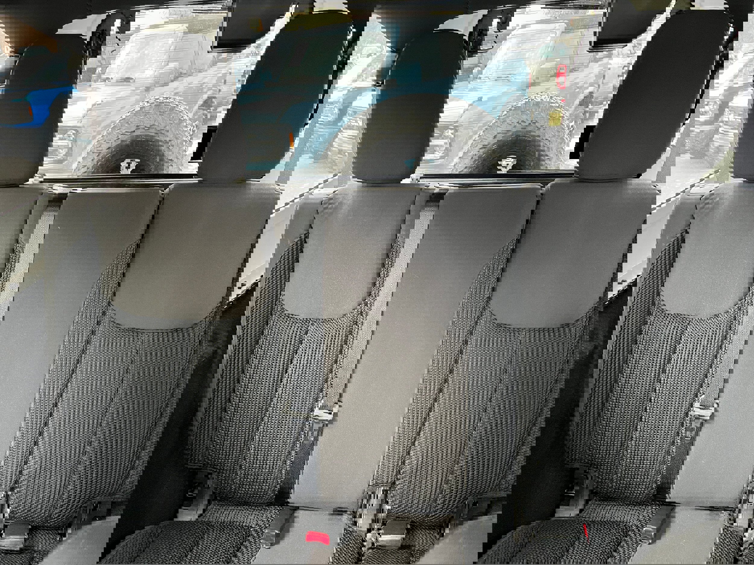 Used 2017 Jeep Wrangler Unlimited Sport image 12