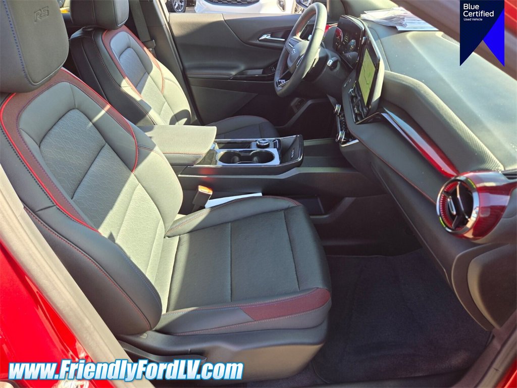 Used 2025 Chevrolet Equinox RS image 16