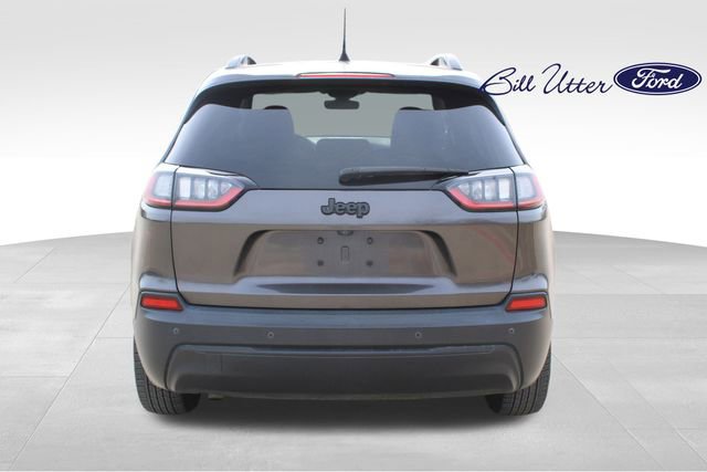 Used 2019 Jeep Cherokee Latitude Plus image 4