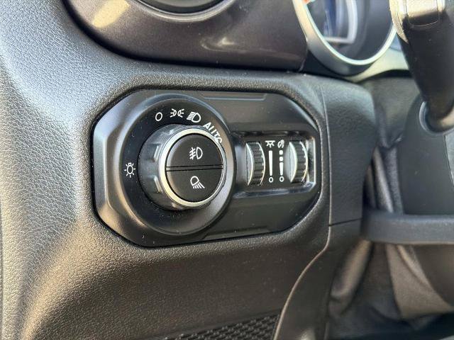 Used 2021 Jeep Gladiator Sport AWD/4WD image 25