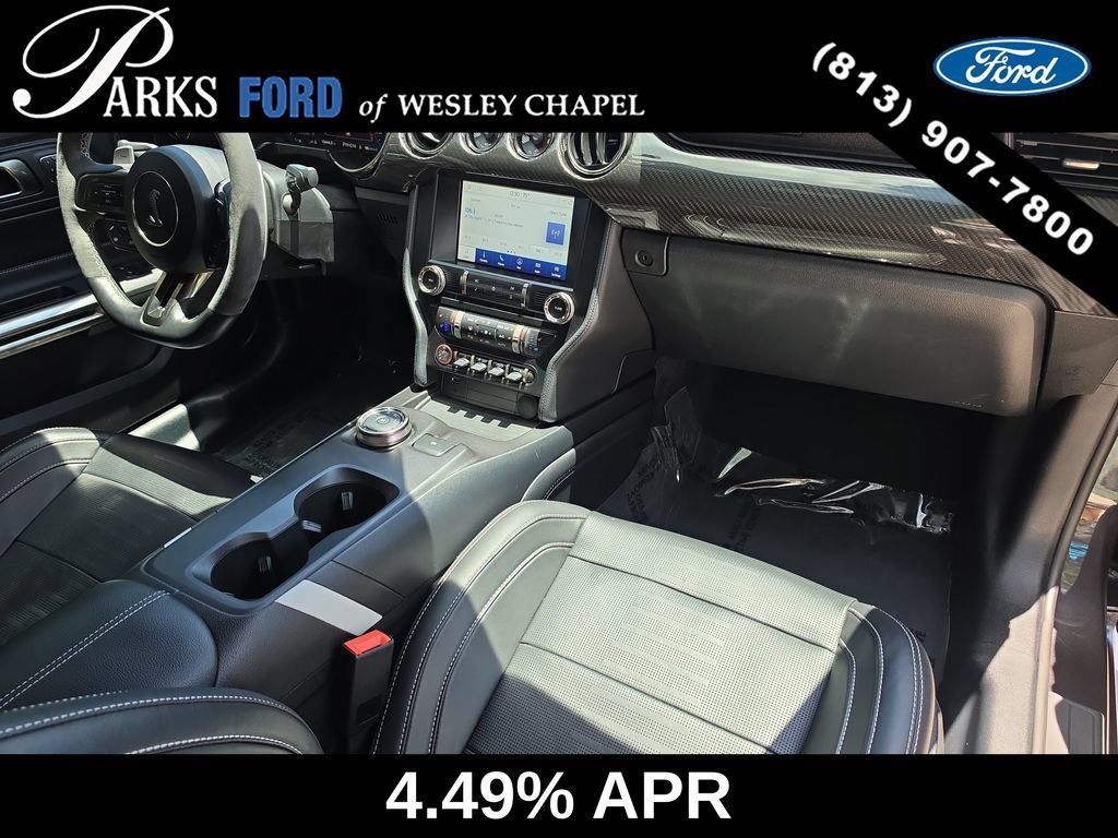 Certified 2022 Ford Mustang Shelby GT500 w/ Technology Package RWD image 9