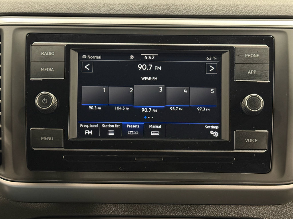 Used 2023 Volkswagen Atlas Cross Sport SE image 20