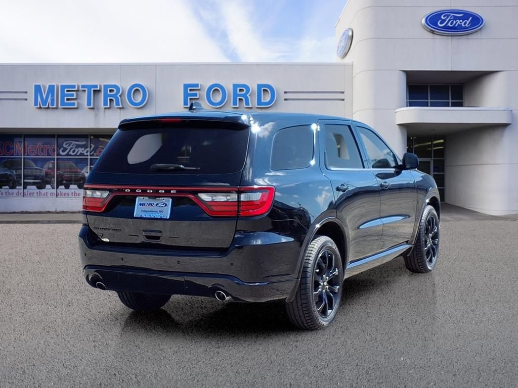 Used 2020 Dodge Durango SXT AWD/4WD image 3