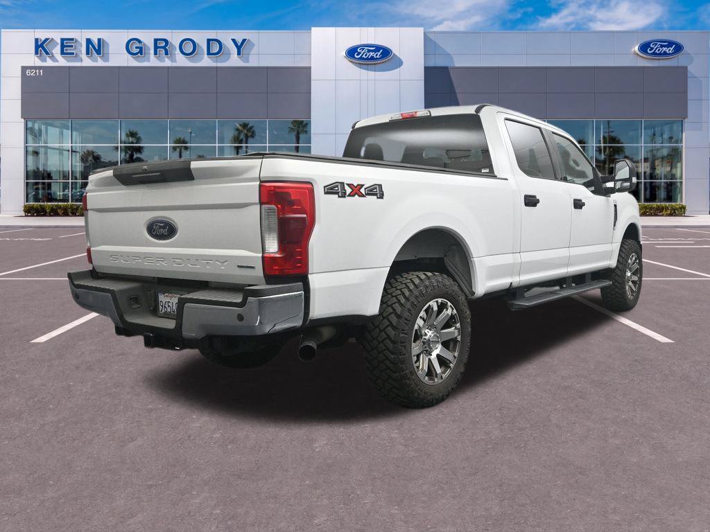 Certified 2018 Ford F250 XLT w/ XLT Value Package AWD/4WD image 7