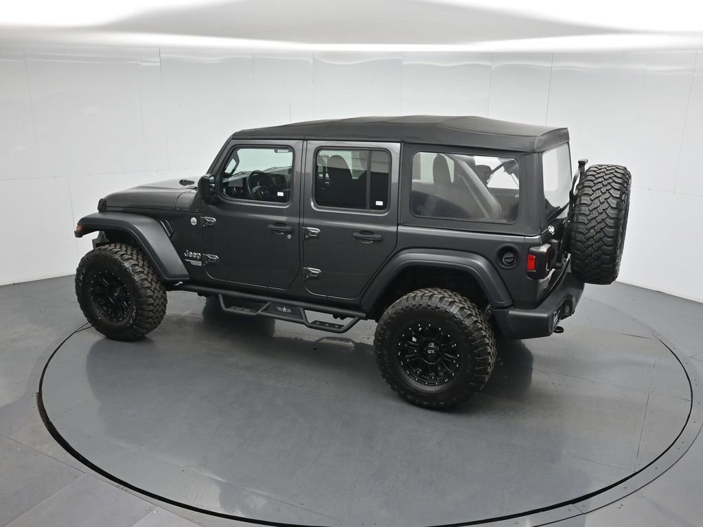 Used 2018 Jeep Wrangler Unlimited Sport image 38