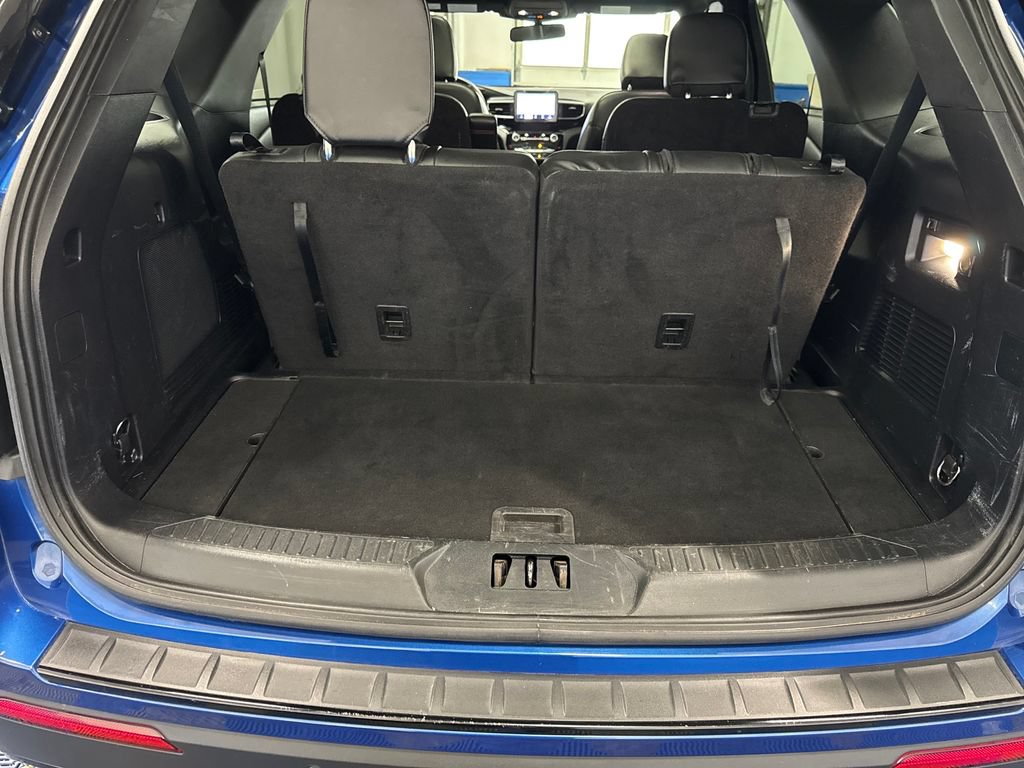 Certified 2022 Ford Explorer ST-Line w/ Class IV Trailer Tow Package AWD/4WD image 16