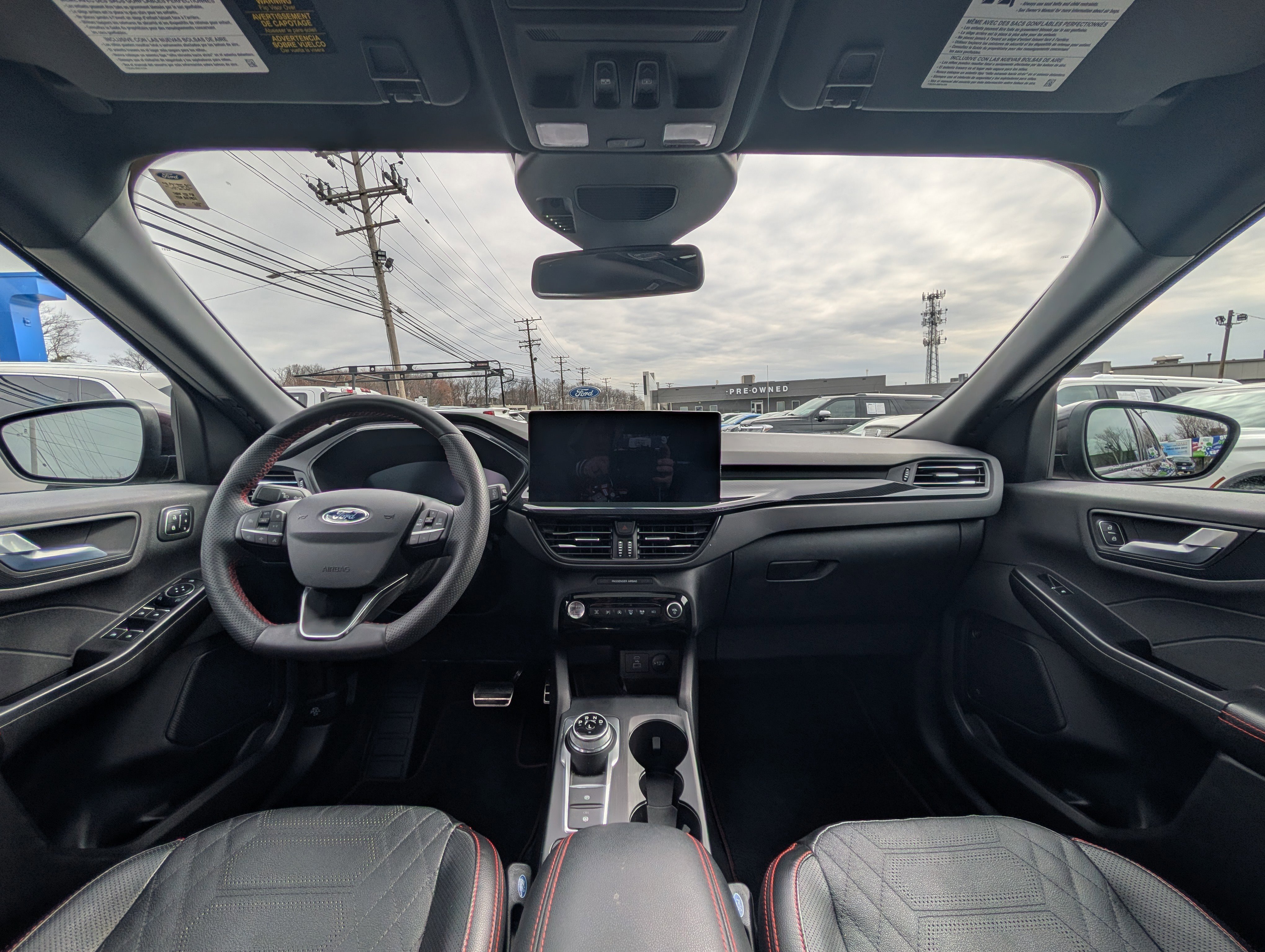 Certified 2023 Ford Escape ST-Line Elite w/ Premium Technology Package image 20