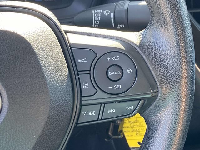 Used 2021 Toyota Corolla LE FWD image 20