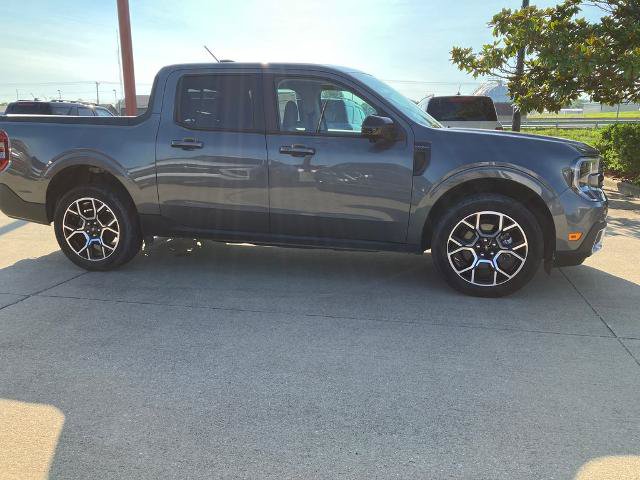 Certified 2025 Ford Maverick Lariat w/ 4K Tow Package AWD/4WD image 7