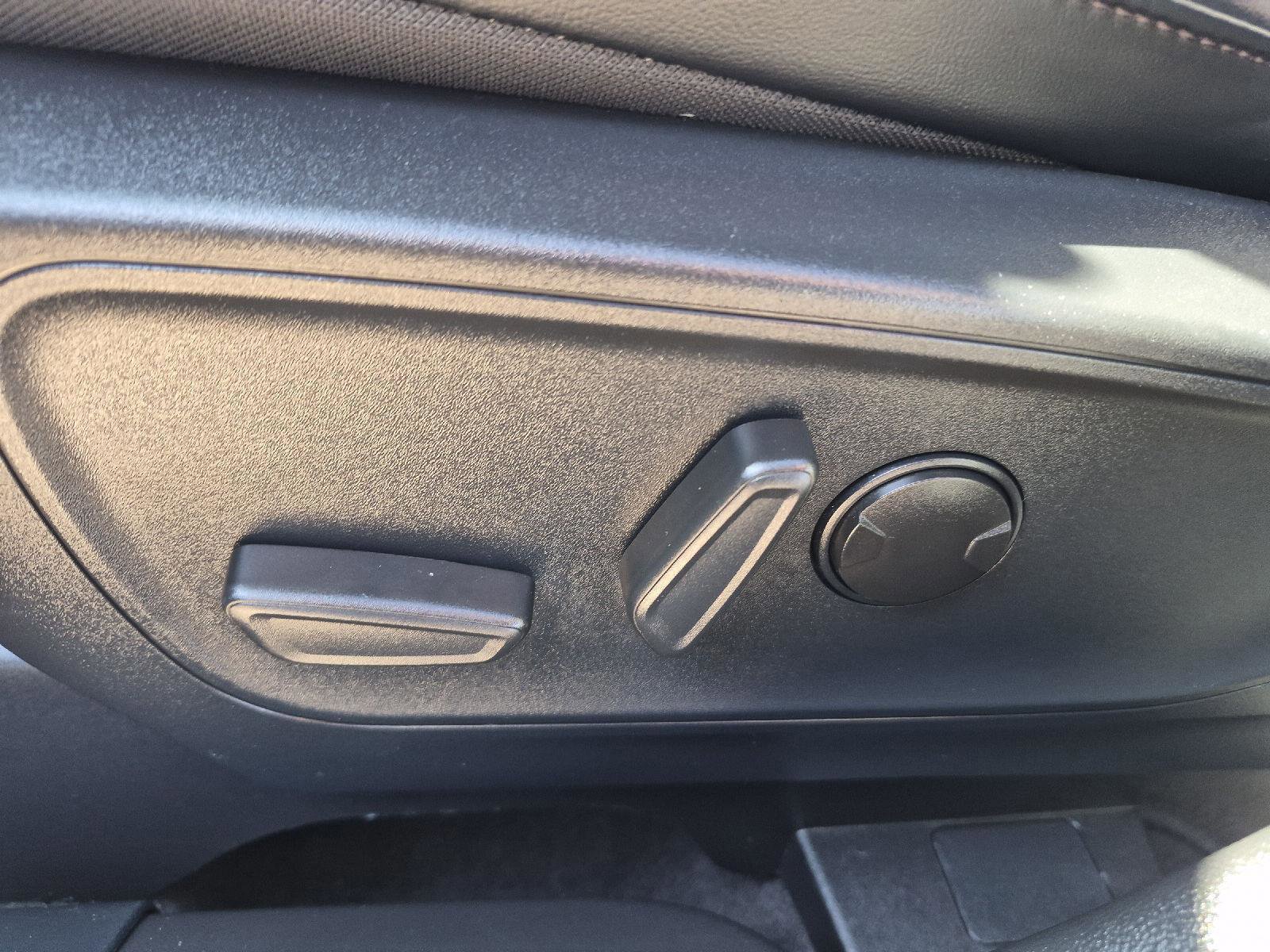 Certified 2024 Ford Escape ST-Line image 13