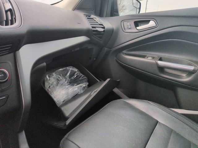 Certified 2019 Ford Escape SE image 41