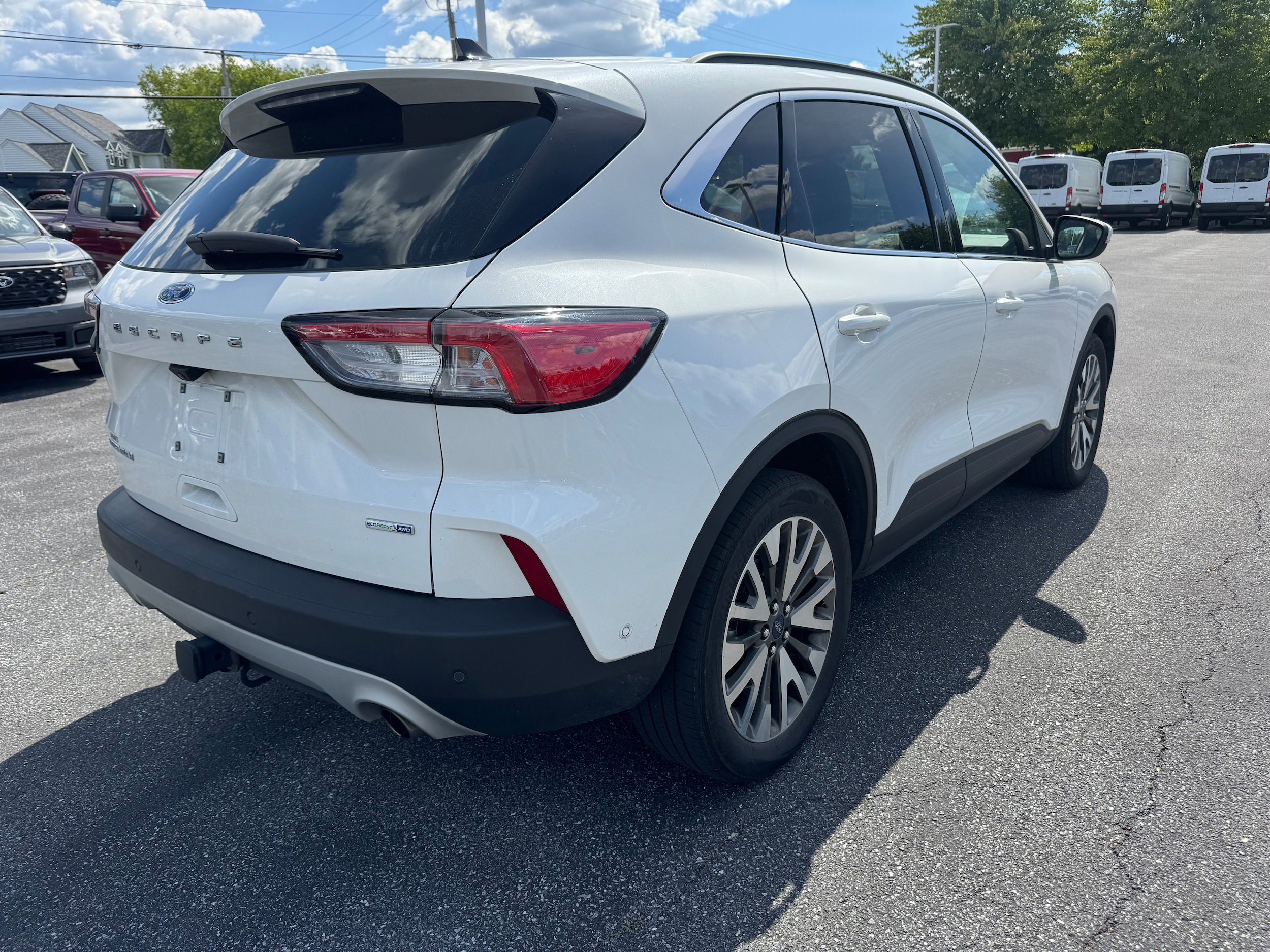 Certified 2020 Ford Escape Titanium AWD/4WD image 5
