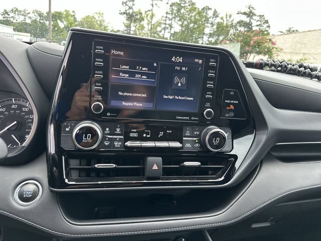 Used 2021 Toyota Highlander XSE FWD image 19