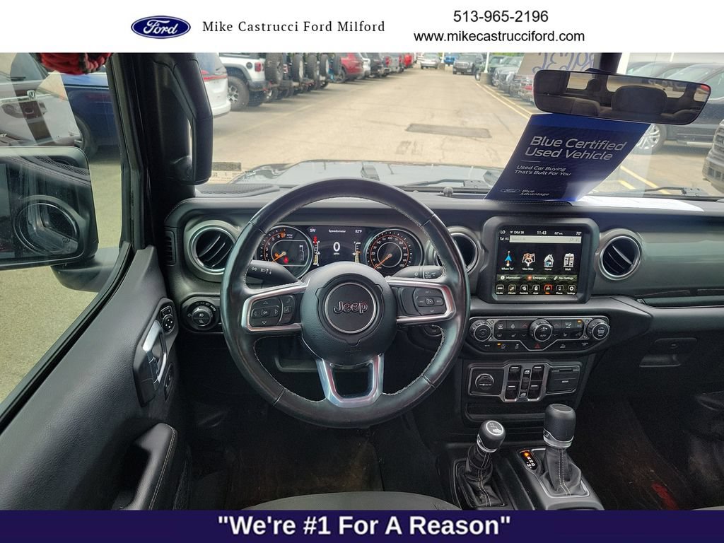 Used 2023 Jeep Gladiator Overland w/ Cold Weather Group AWD/4WD image 10