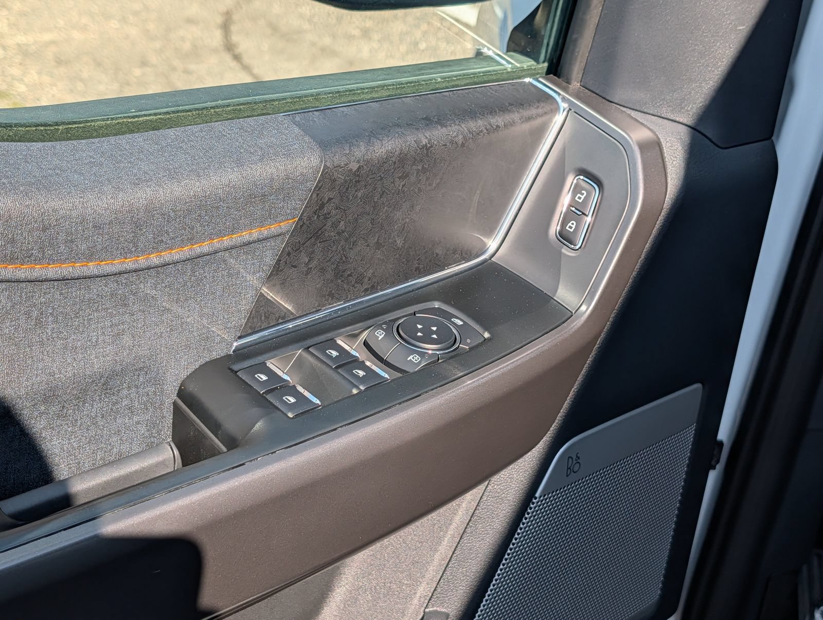 Certified 2025 Ford F150 Tremor AWD/4WD image 18